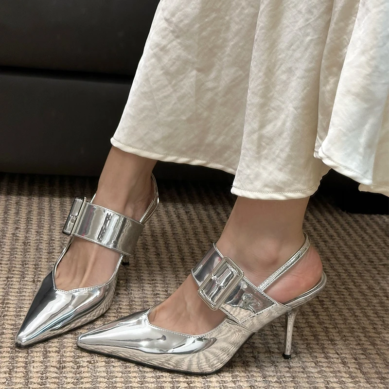 银色高跟凉鞋女2025夏季新款百搭一字带扣尖头高跟鞋女细跟高级感
