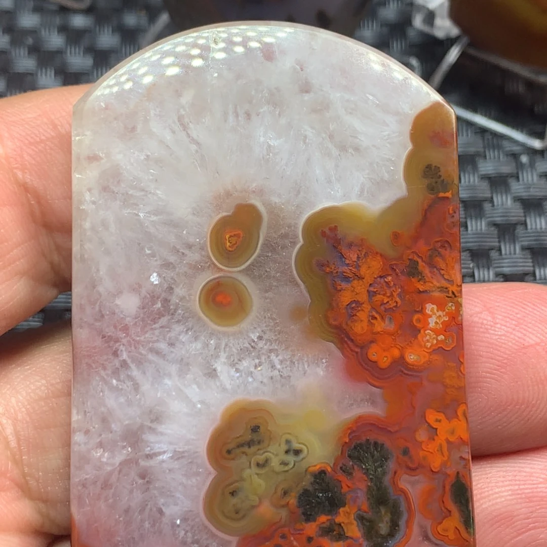 玛瑙/玉髓吊坠未镶嵌随*