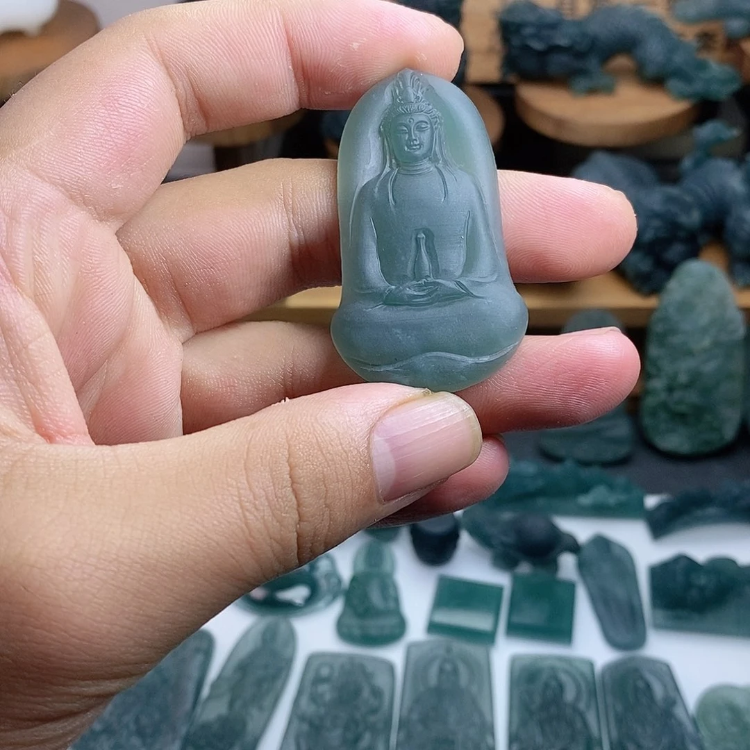定制翡翠未镶嵌观音
