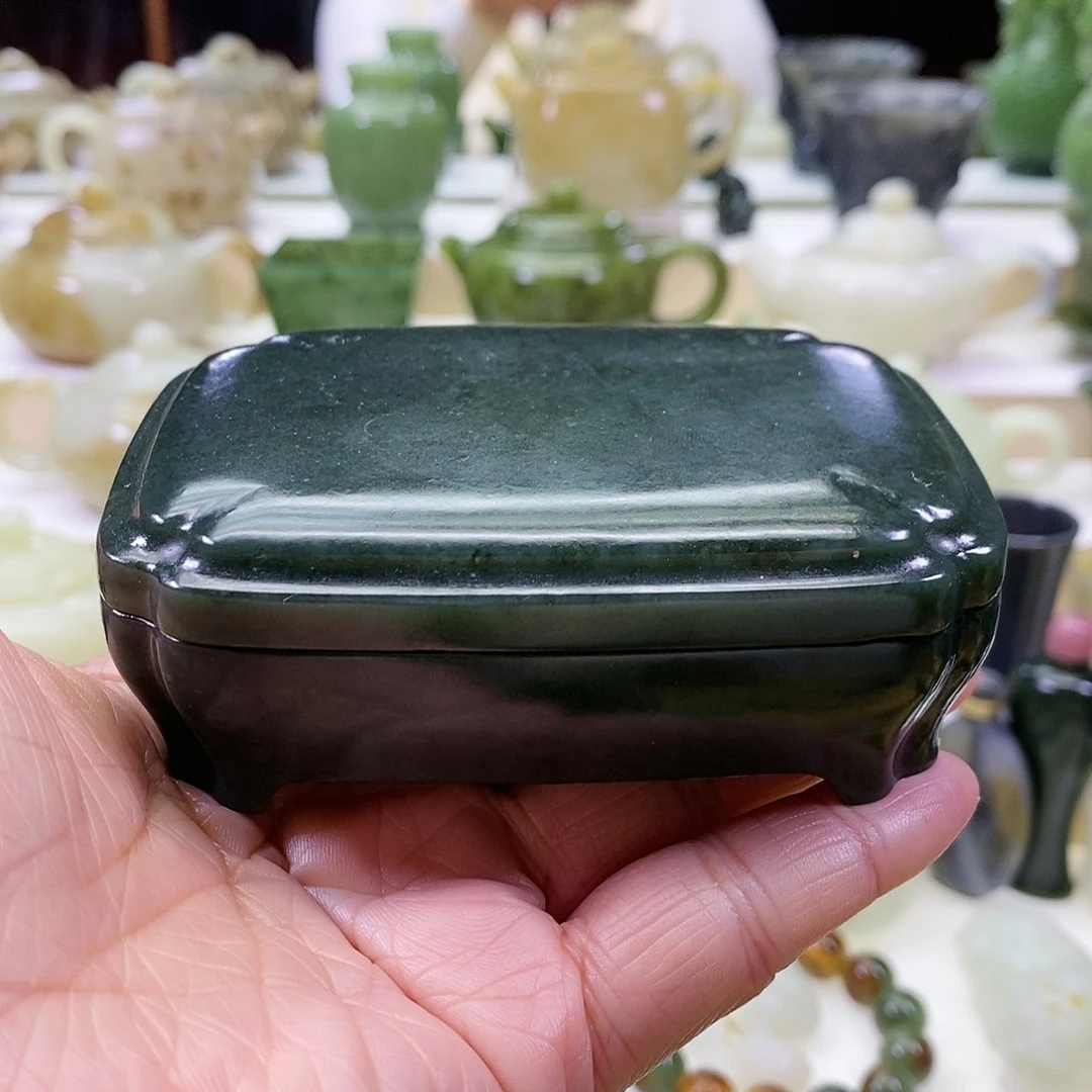 和田玉香盒未镶嵌