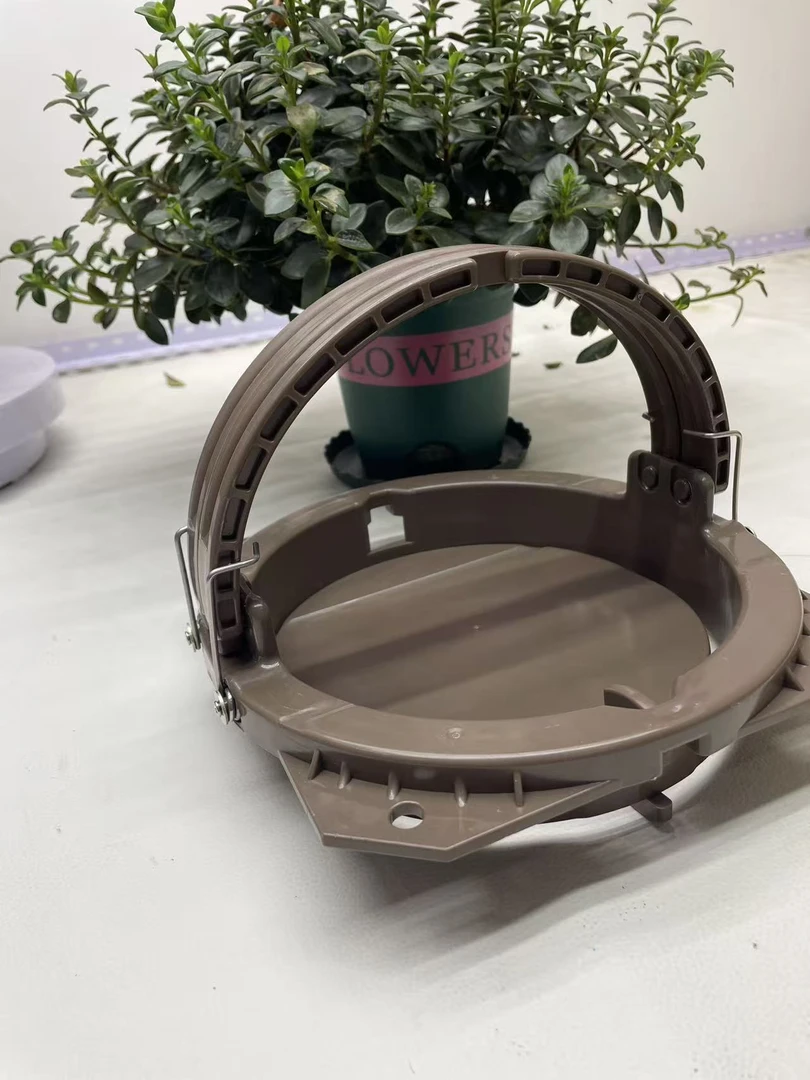 新款八代连体踏板电动车脚踏塑料材质夹子两侧加厚可折叠