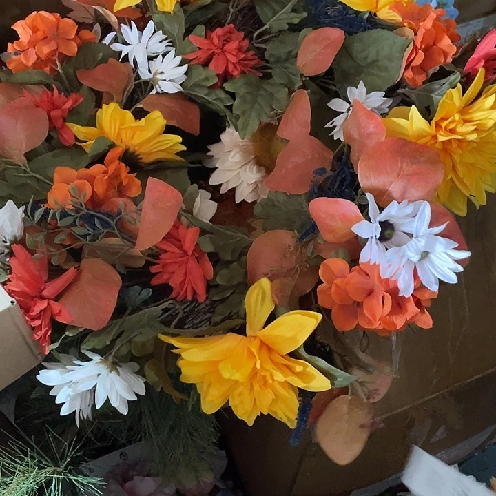 花*陶瓷花瓶部分（微瑕）