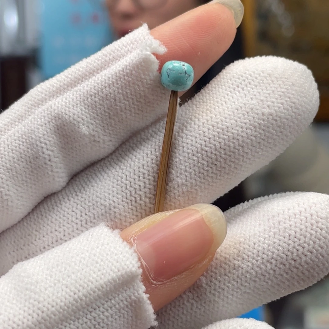 绿松石未镶嵌挂件