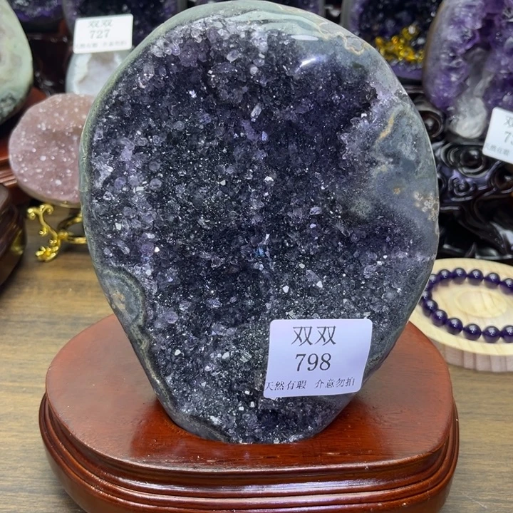 水晶大型摆件（非配饰）未镶嵌