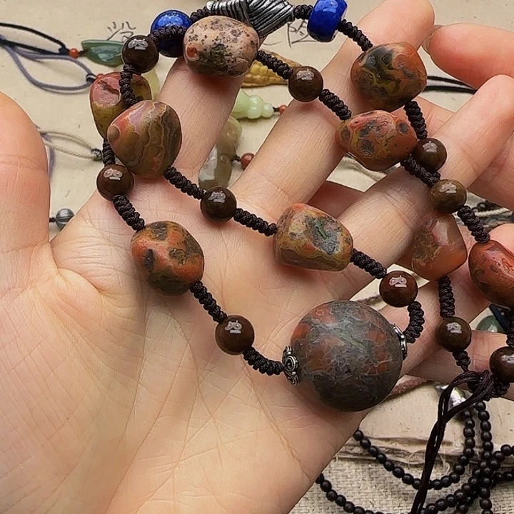 平***淡南红玛瑙未镶嵌颈饰