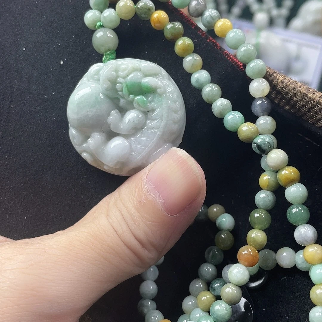 翡翠未镶嵌颈饰毛衣链