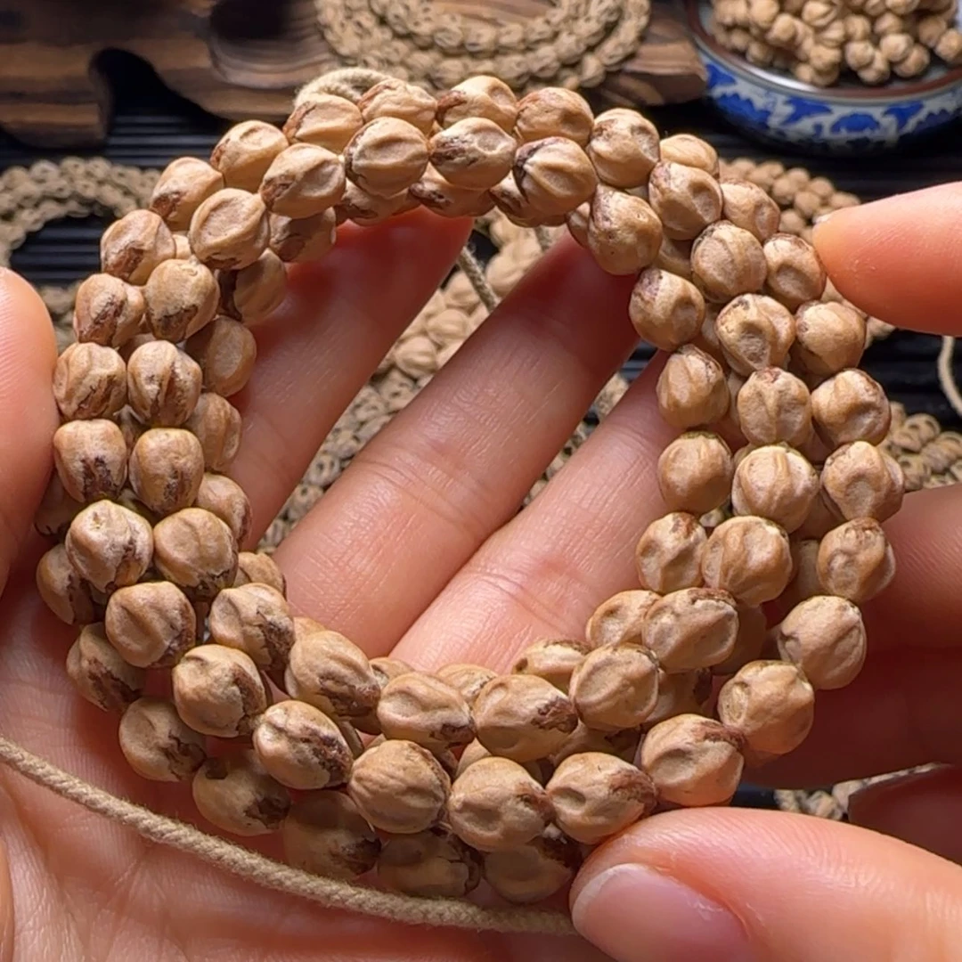 【闪购商品】吊坠柏香籽/百香籽中**叔