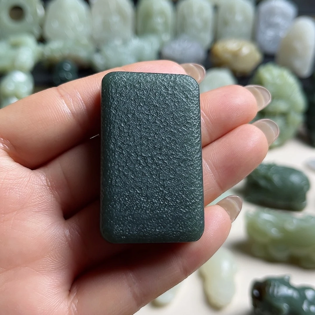 未镶嵌和田玉挂件