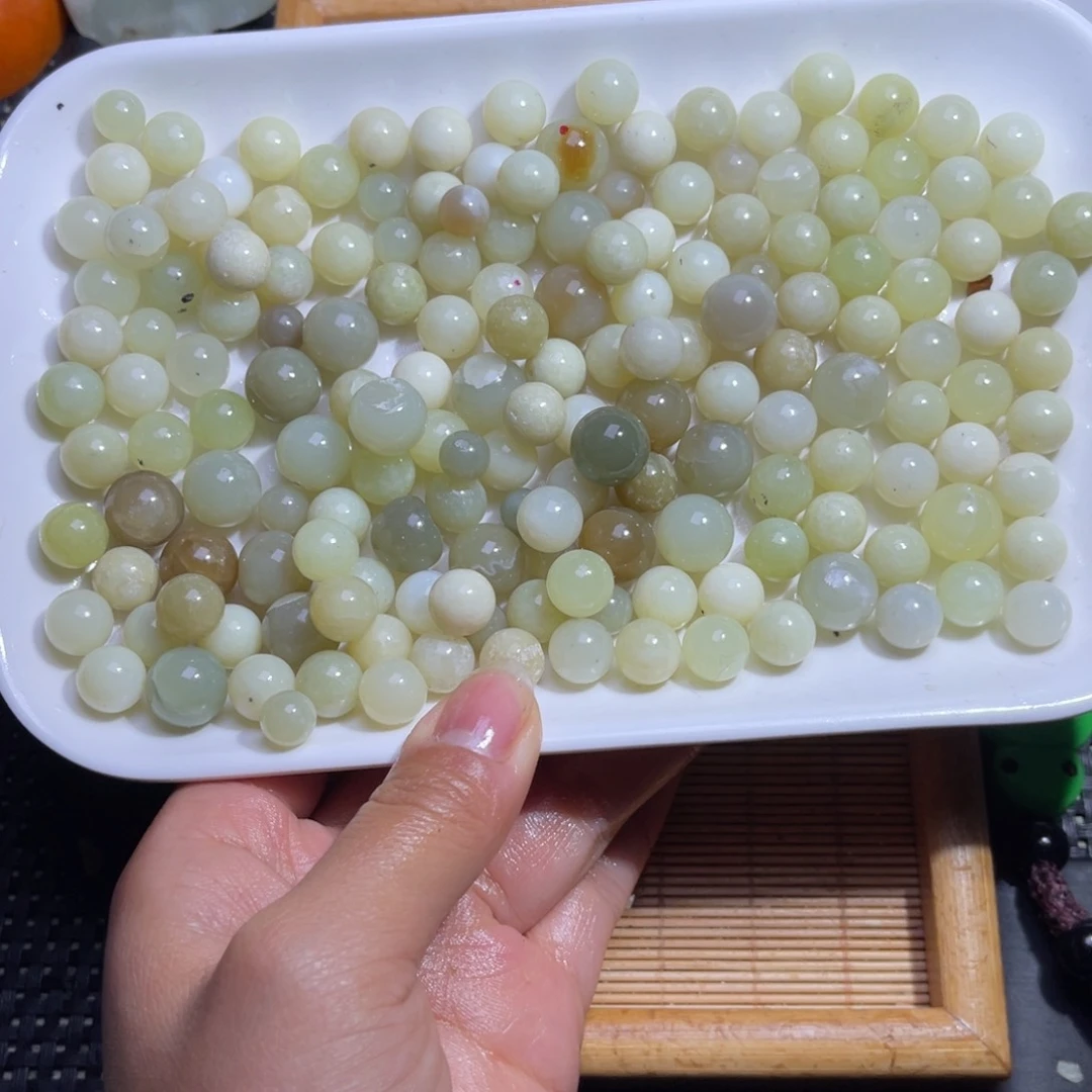 未镶嵌和田玉车挂