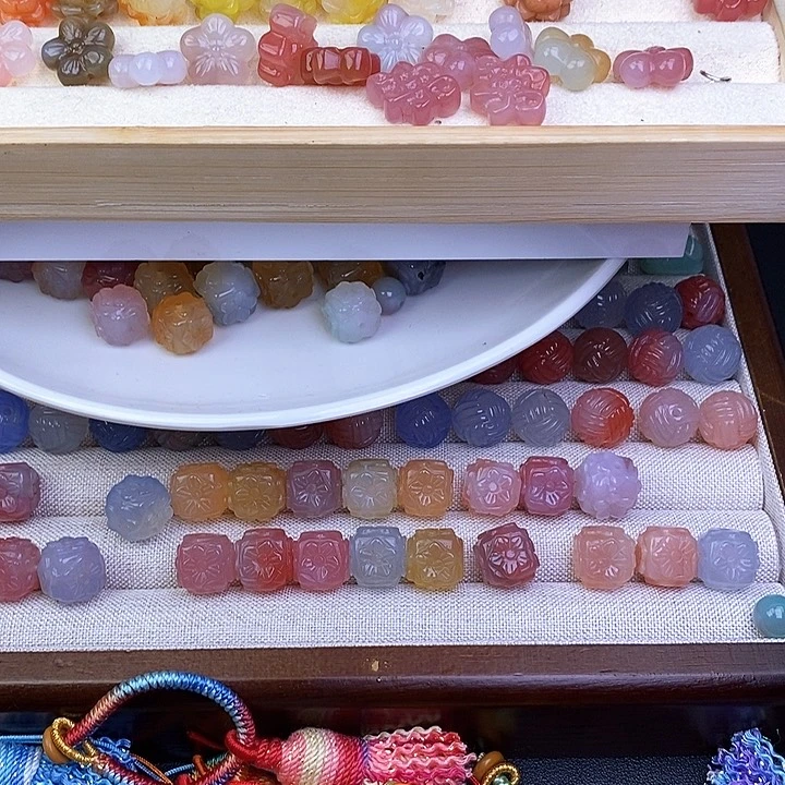 玛瑙/玉髓车挂合金@****¹