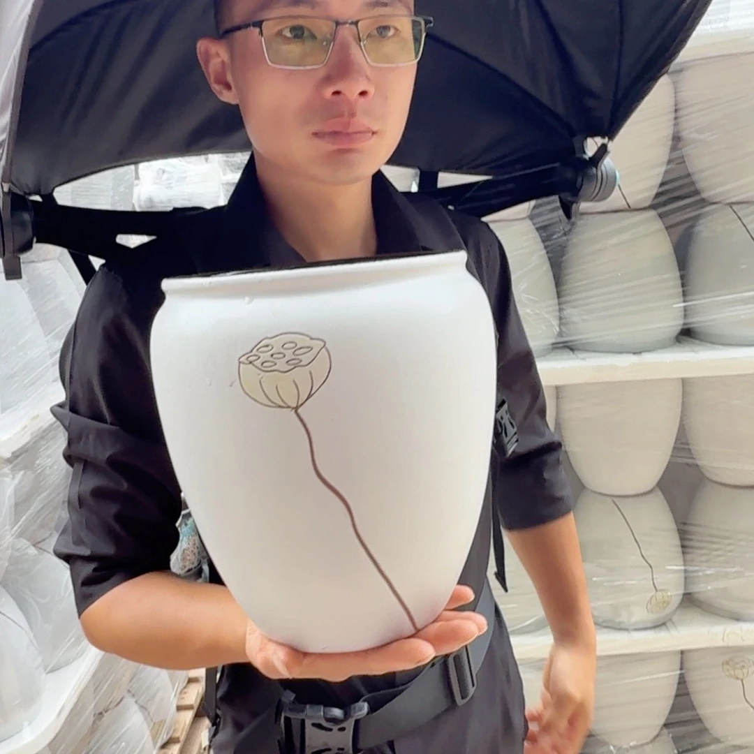 紫砂花盆口18高23（一个莲子白色老庄