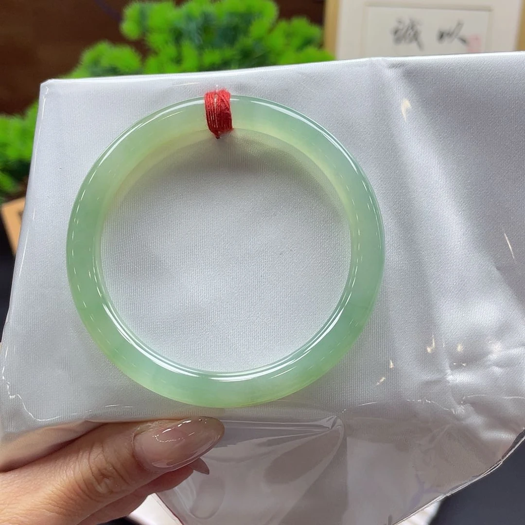 翡翠手镯未镶嵌*‍****链接1