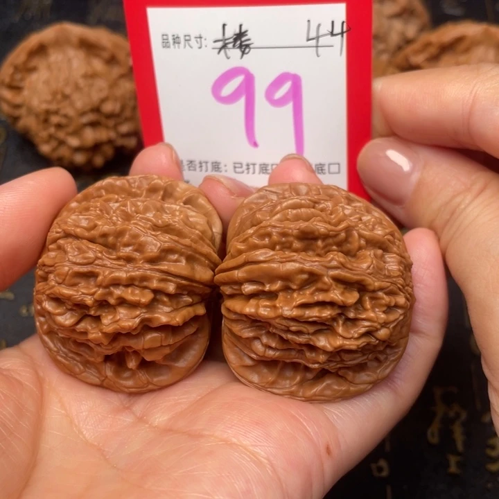 吊坠桃核文玩的好