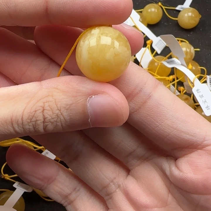 蜜蜡未镶嵌珠宝奇石天然430