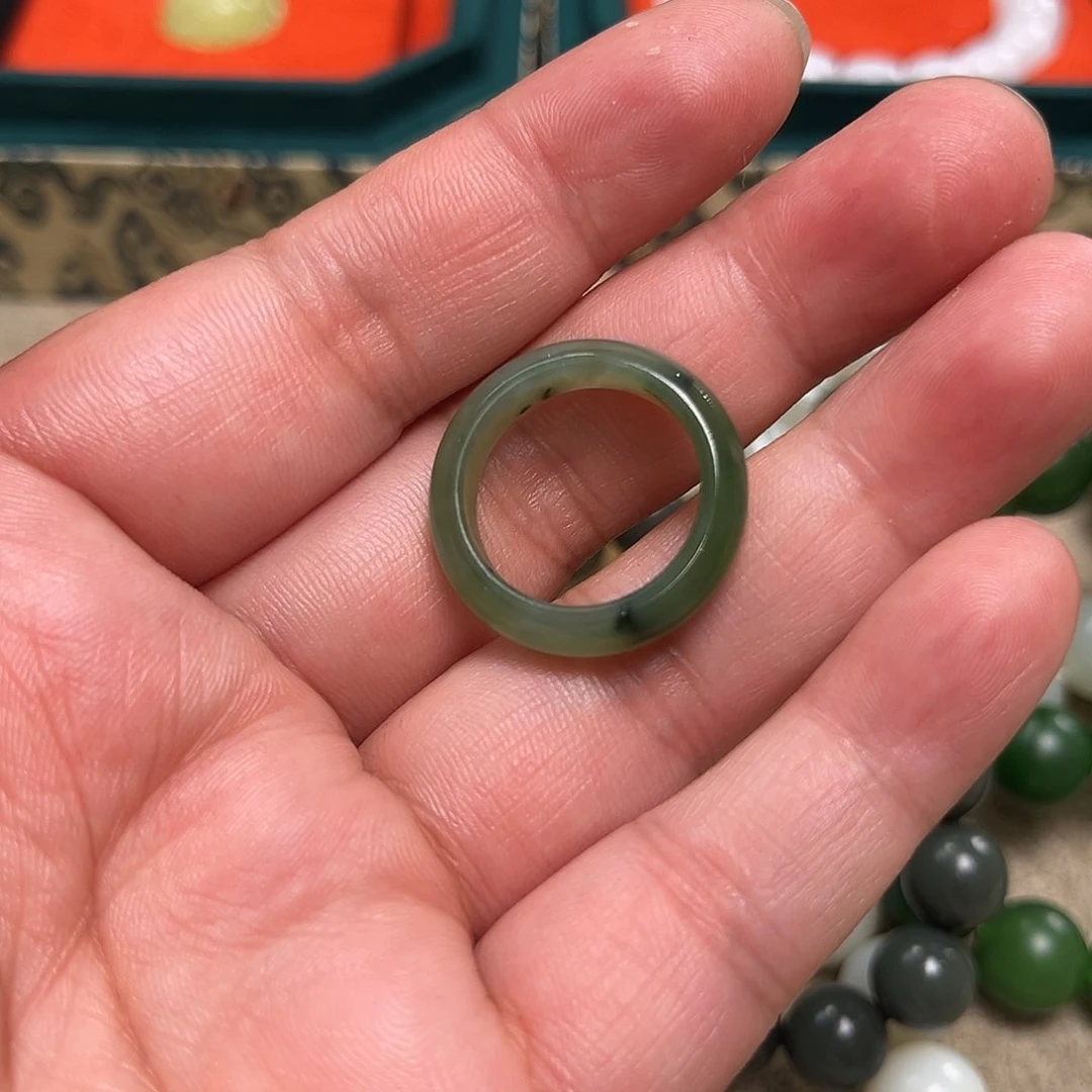 未镶嵌和田玉手链