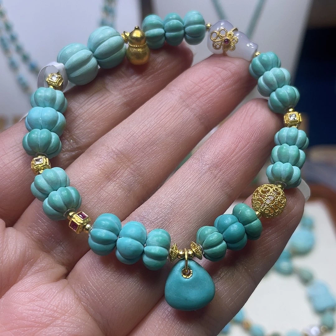 绿松石18K金镶嵌单圈