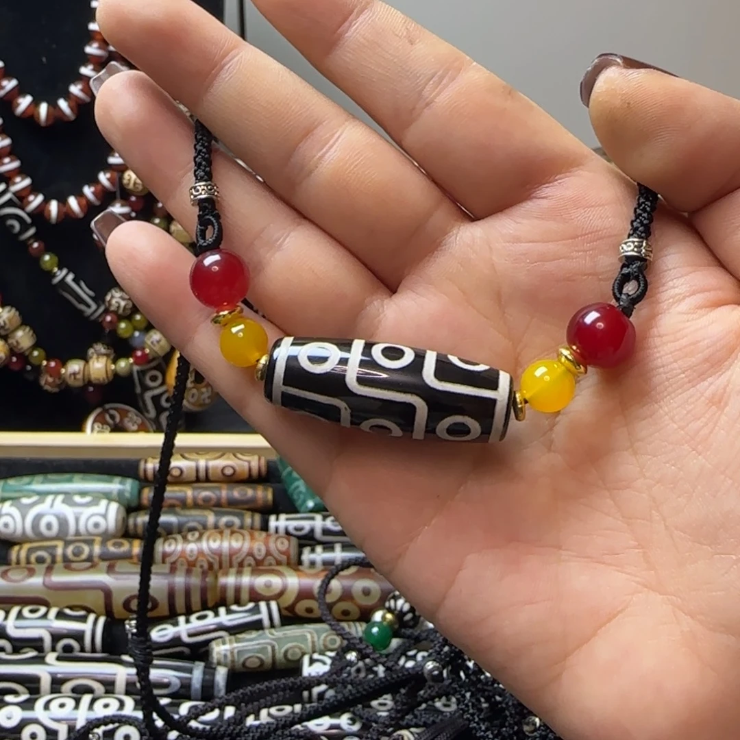 玛瑙/玉髓合金颈饰