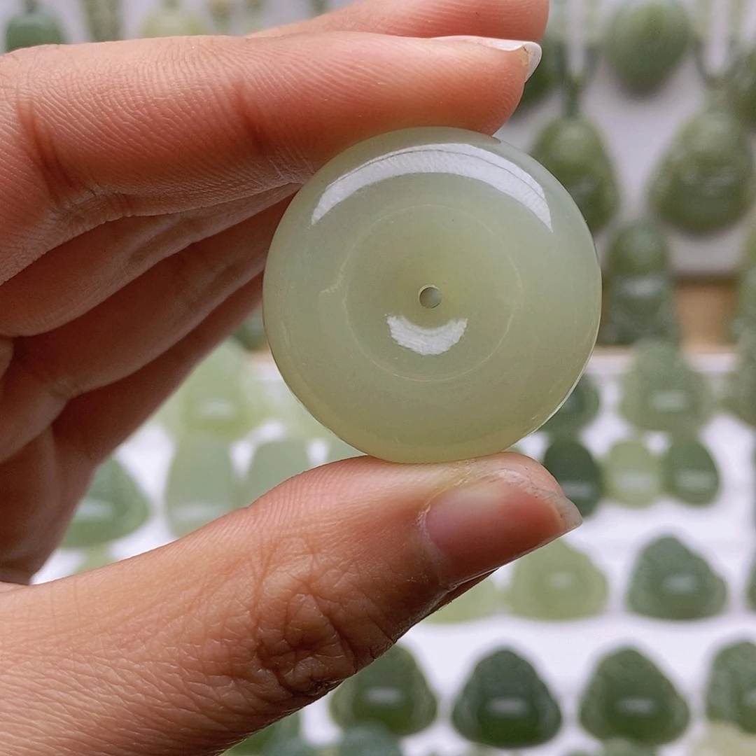 和田玉颈饰未镶嵌阳*