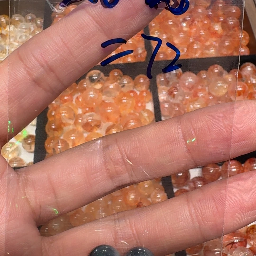 璐***”未镶嵌珠宝半成品水晶