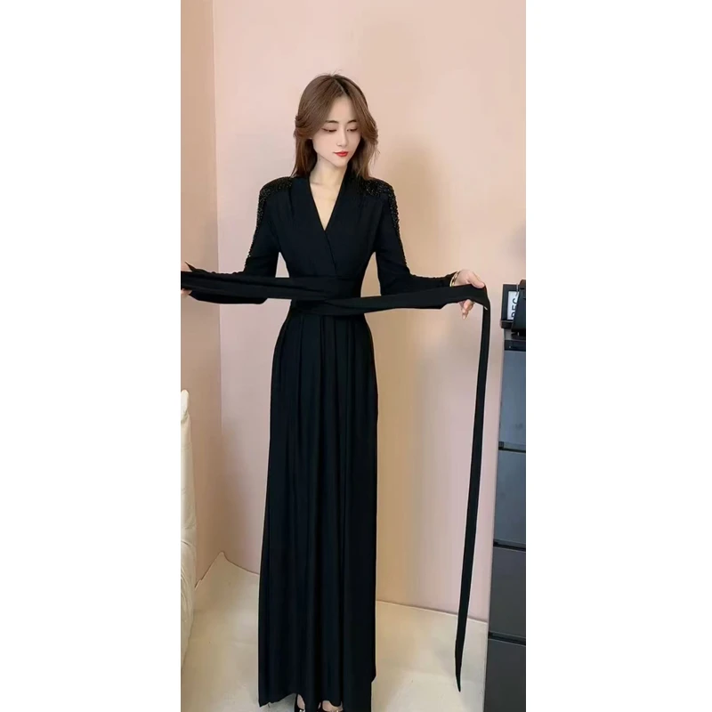 名媛风气质洋气肩部重工钉珠V领连体裙女显瘦系带连衣裙长裙潮