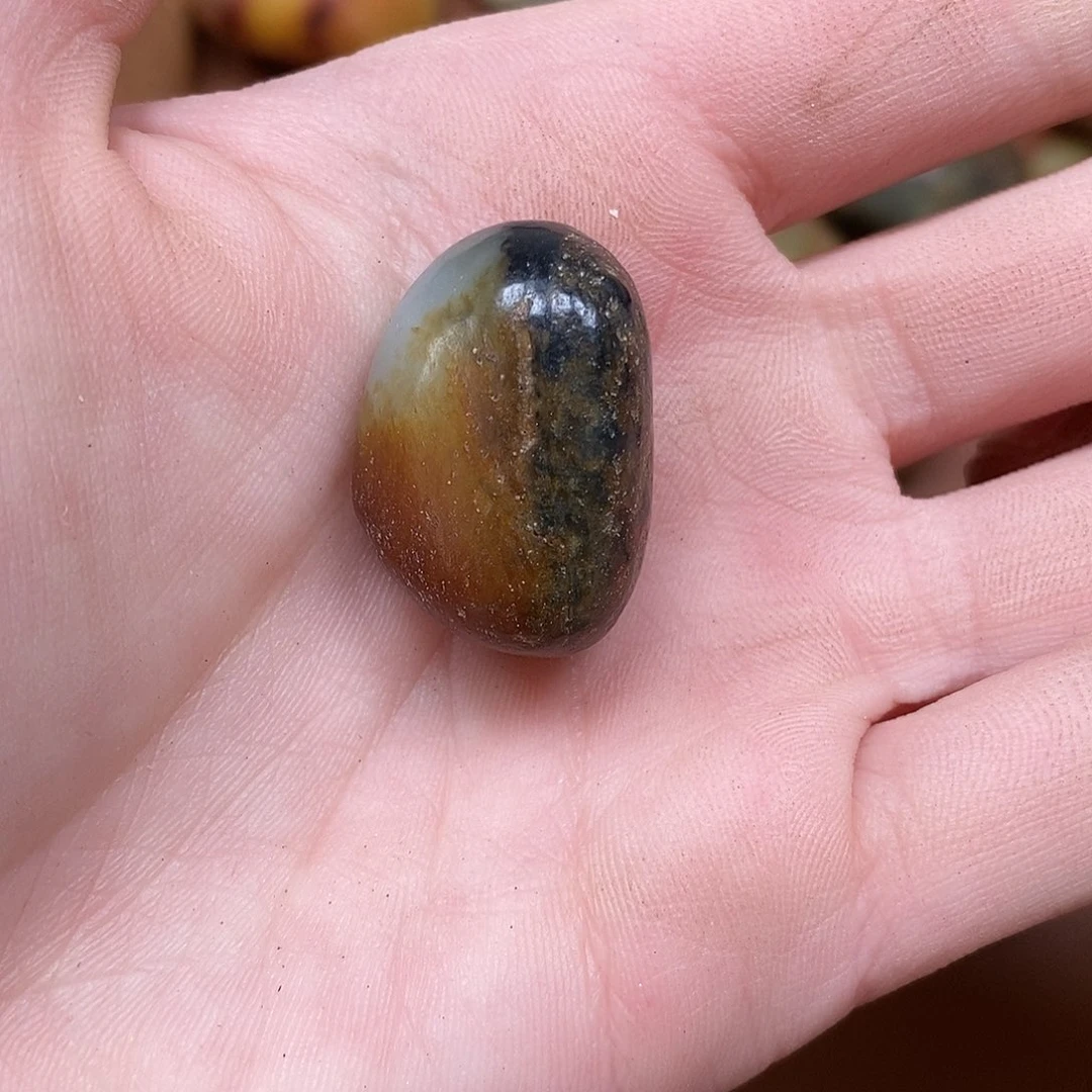 和田玉挂件未镶嵌艾**尔