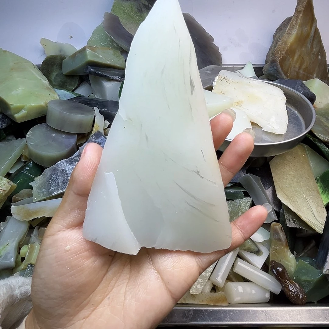 未镶嵌和田玉珠宝半成品候