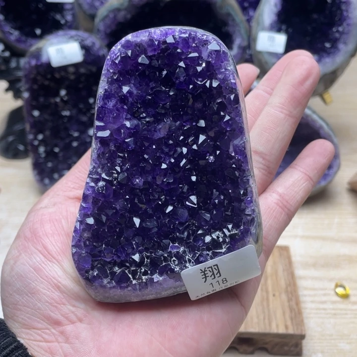 未镶嵌大型摆件（非配饰）紫晶
