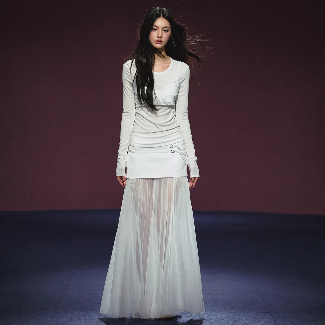 AGAM STUDIO 莱赛尔假两件半透长袖上衣 半透飘逸纱裙半裙套装