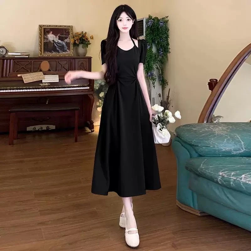 大码法式纯色褶皱修身显瘦收腰连衣裙女夏季新款胖MM挂脖A字裙子