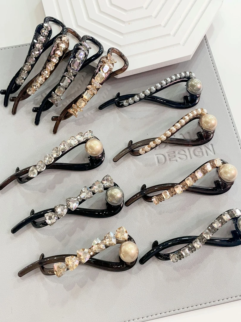 高级感珍珠水钻发夹女时尚个性扭扭夹子后脑勺发量多大号盘发抓子