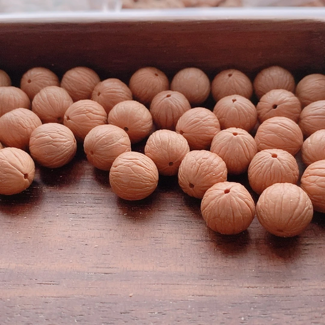 刘****聚宝盆………………………………