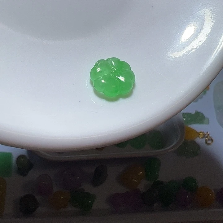 翡翠未镶嵌颈饰无镶嵌006