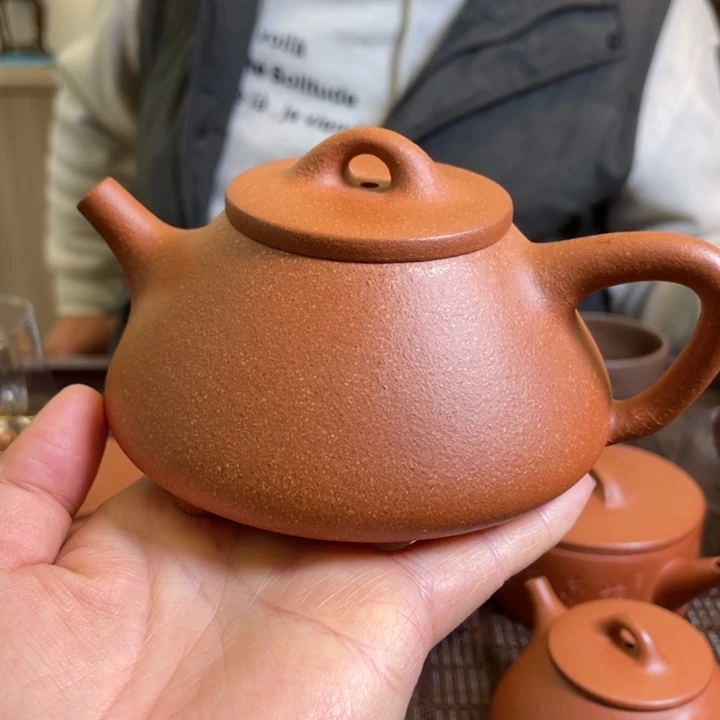 段泥茶壶子冶黄龙山红降坡260 cc