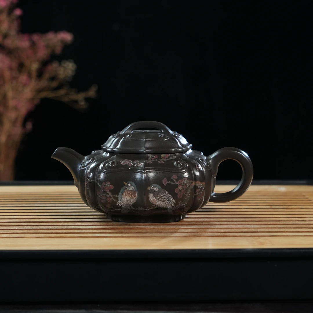 WF-007   王芳  宜兴手工紫砂  筋纹如意（梅花鸟 寅春题 三大铭 ）
