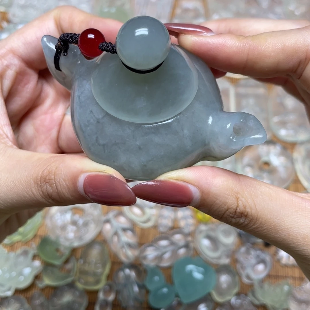 未镶嵌蛇纹石玉颈饰吧***爱
