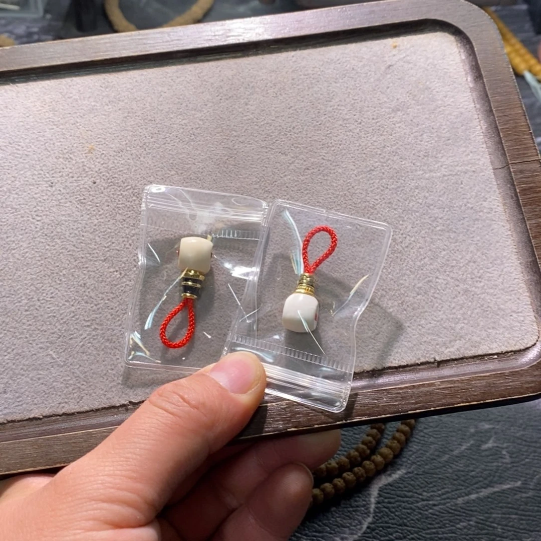 兀***.手串金刚菩提三通