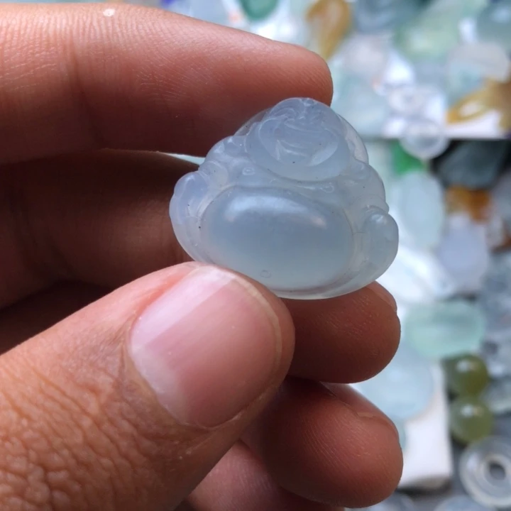 定制翡翠未镶嵌挂件