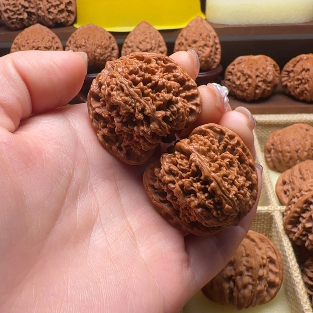 吊坠文玩核桃35球星