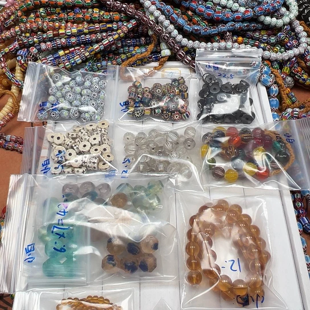 小***白琉璃非金属小白的琉璃