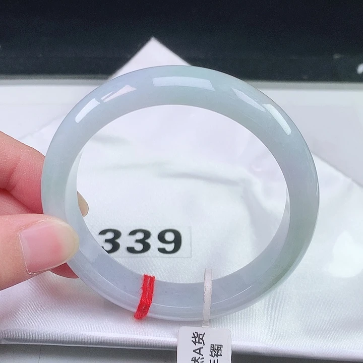 翡翠未镶嵌手镯339