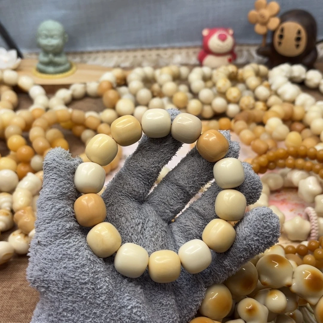 菩提根/象牙果吊坠18干磨瑕疵牙果桶858