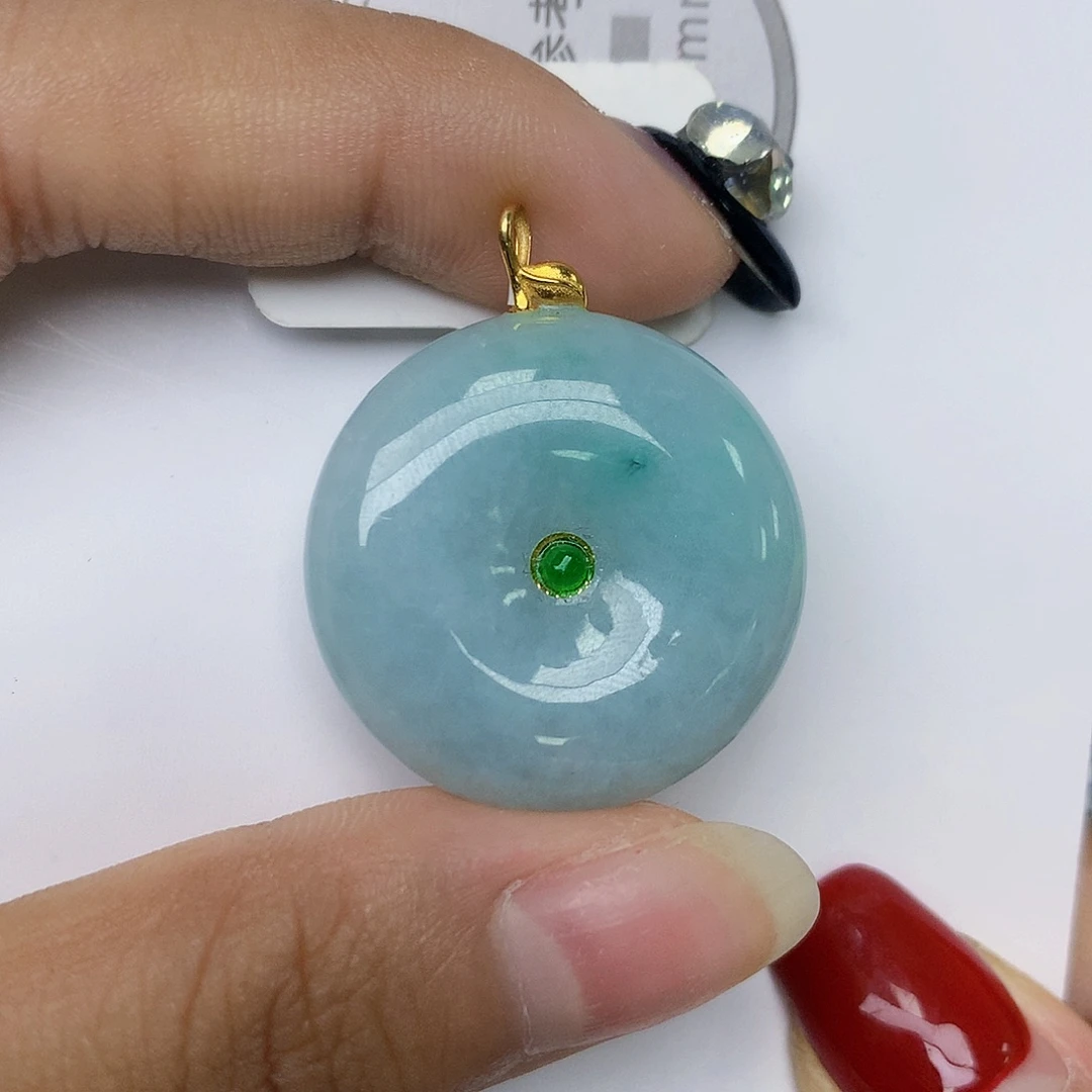 颈饰18K金镶嵌翡翠天然翡翠