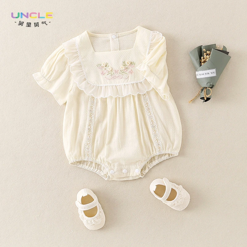 女宝宝夏季可爱婴儿宝宝甜美刺绣新生儿薄款三角爬爬服连体衣服