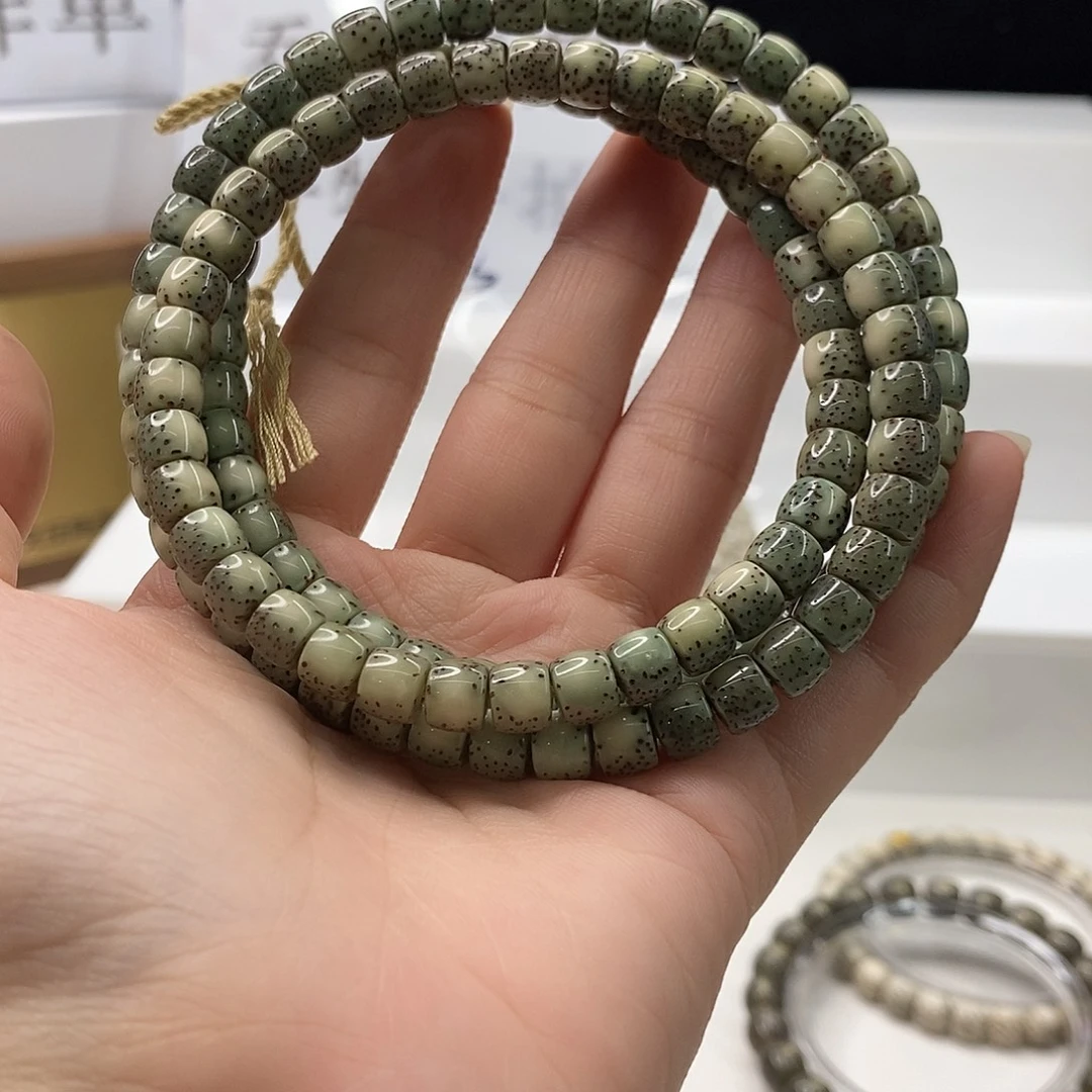 手串星月菩提333 7×6mm A38