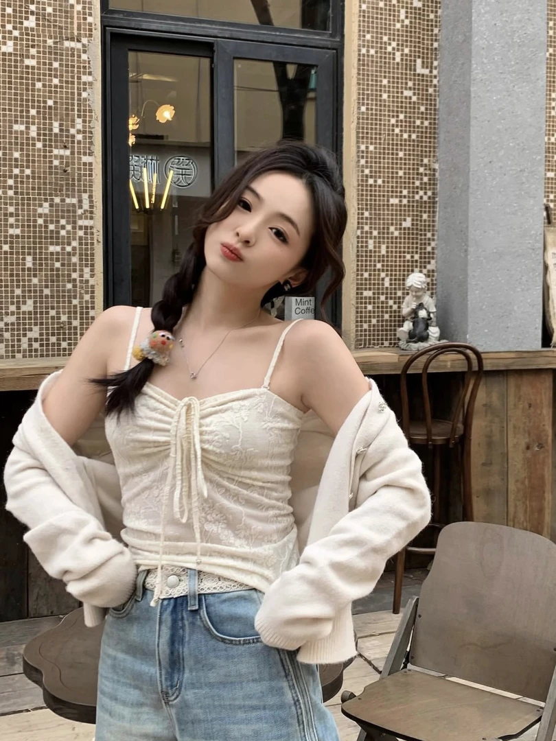 【花下酒】25新款/两穿吊带挂脖浮雕提花精致花卉国风百搭内搭