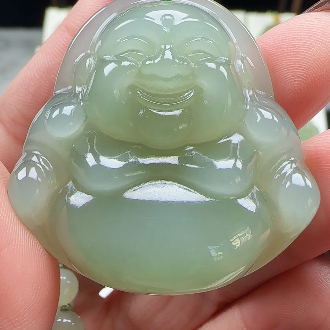 和田玉足金镶嵌吊坠(赠链)