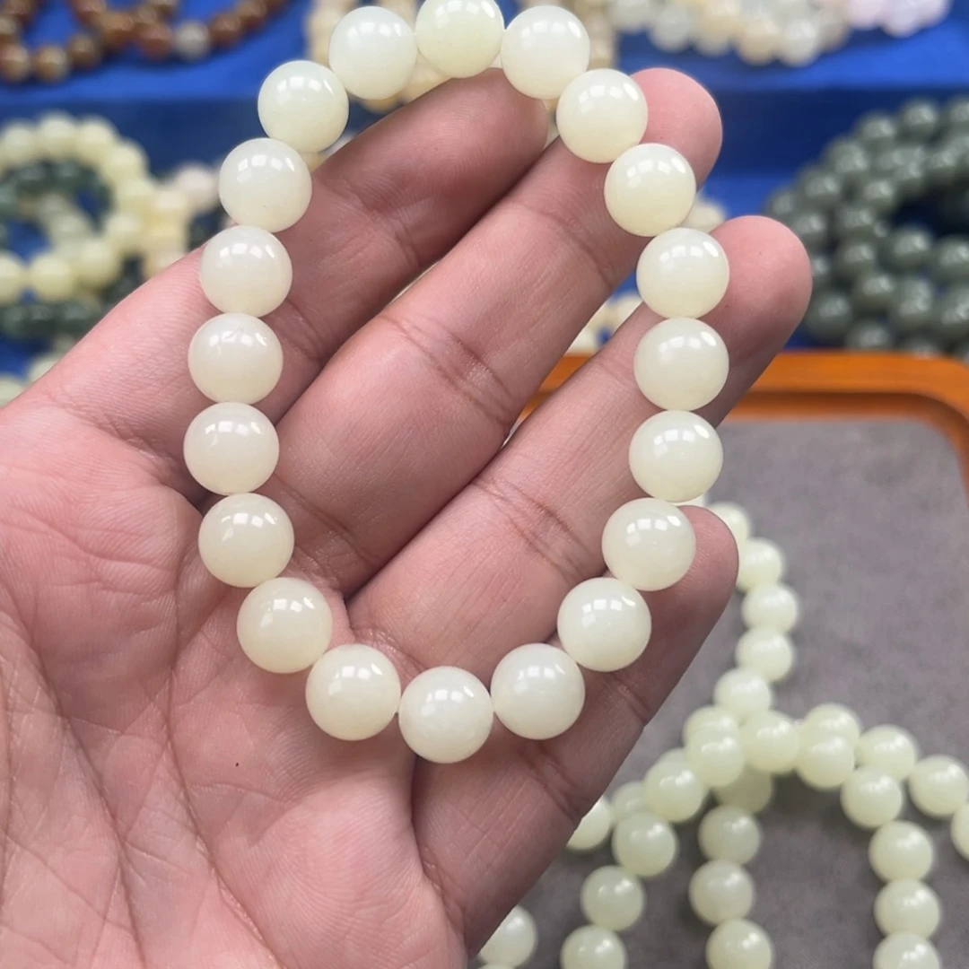 和田玉未镶嵌手链