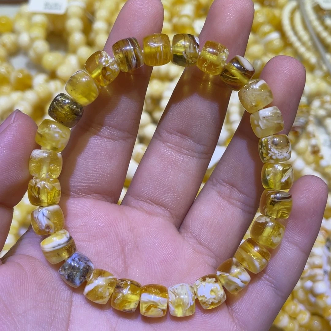 蜜蜡未镶嵌珠宝奇石8.4m