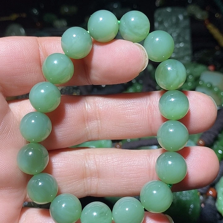 和田玉未镶嵌吊坠(不含链)