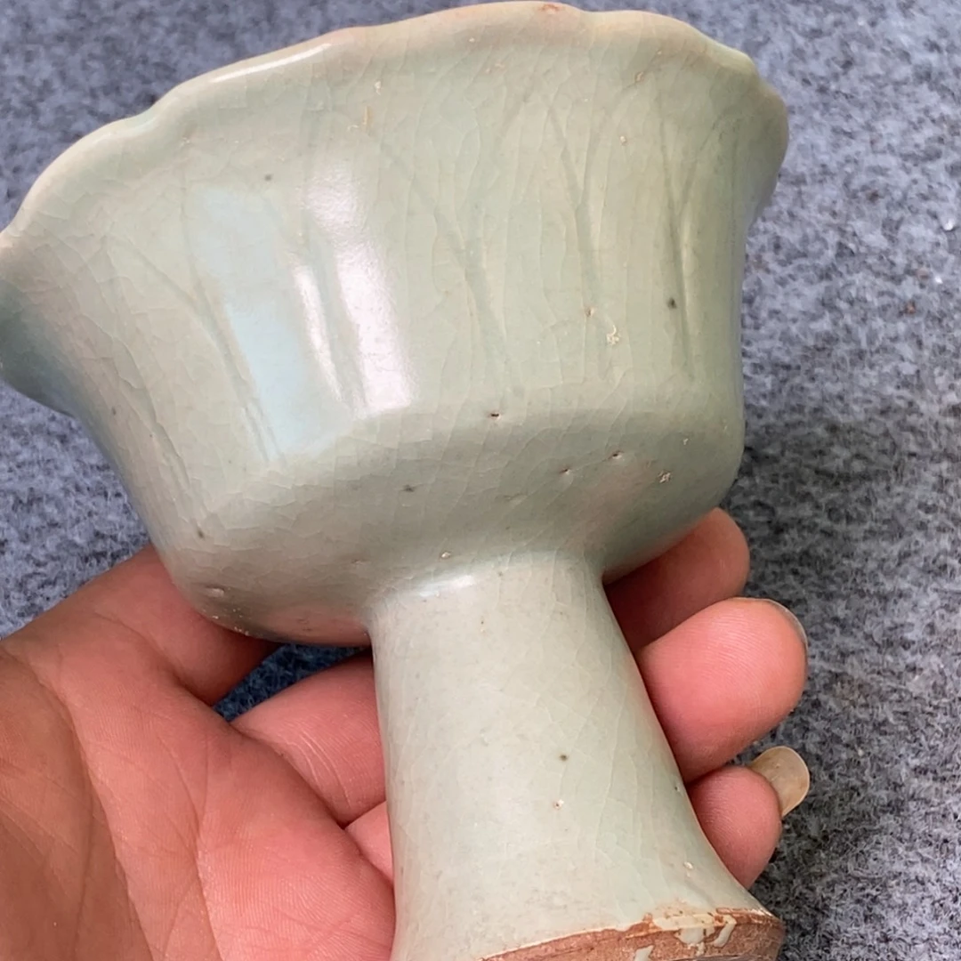 南***烟摆件陶瓷工艺美术精品展览